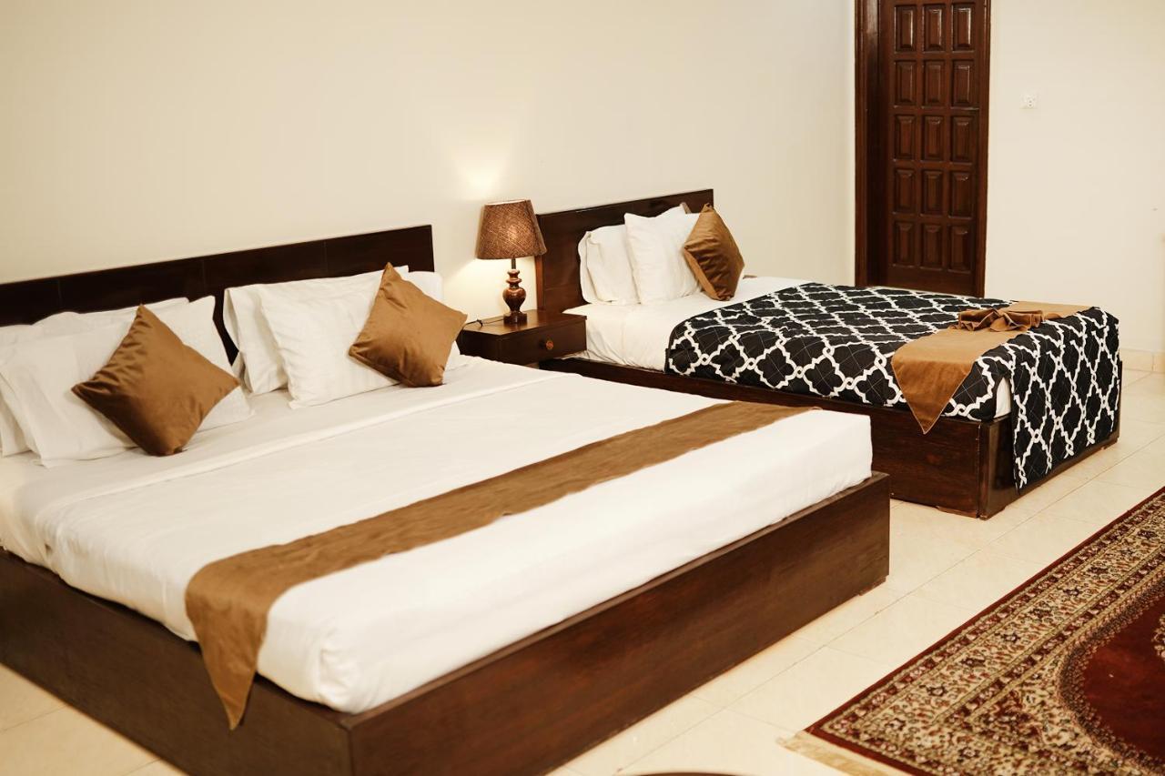 Diamond Lodge Karachi Ngoại thất bức ảnh